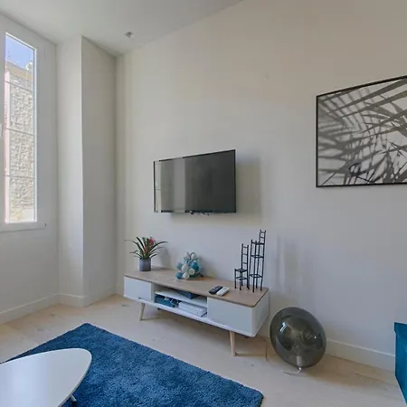 Daire Magnificent Studio Garibaldi Square - Brand New Nice